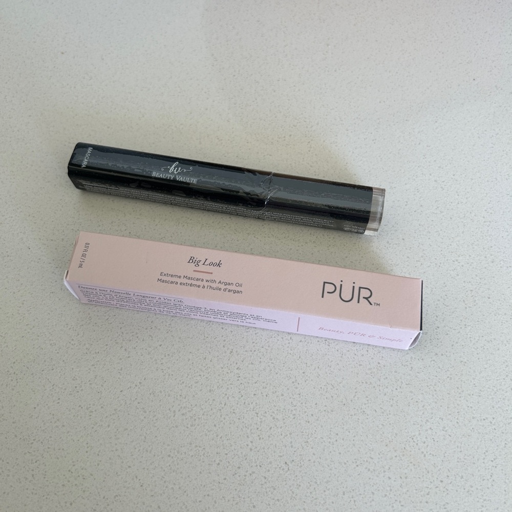 Bundle 2 New Mascaras Black